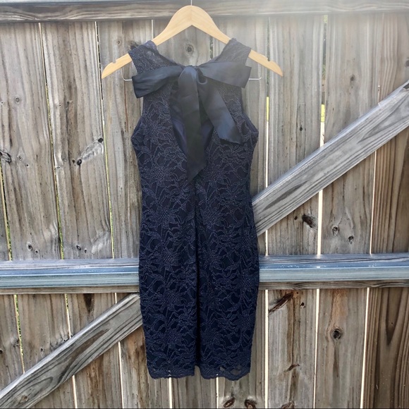 Sparkly bow back dress ✨ 🎀 - Picture 3 of 4